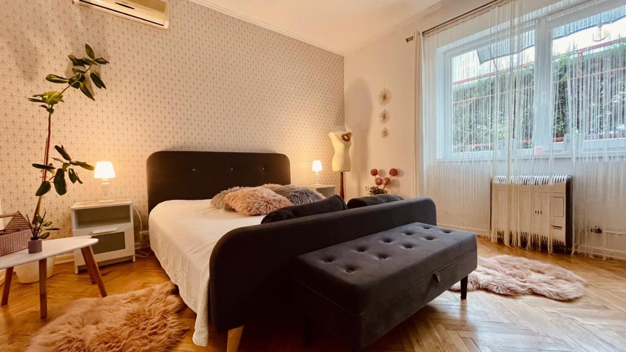 AnNo Apartman Siófok Esterno foto