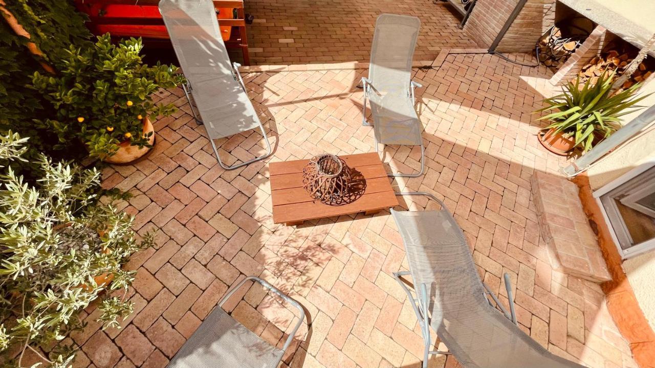 AnNo Apartman Siófok Esterno foto